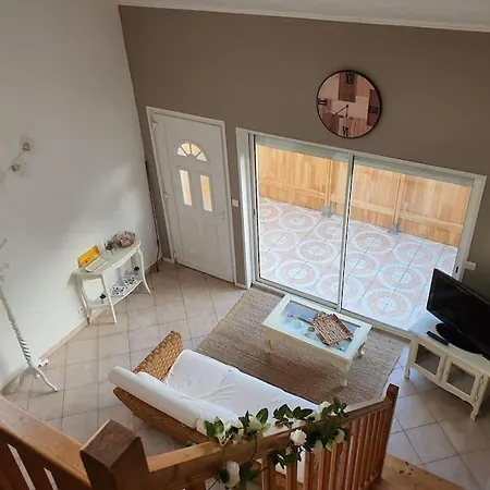 Сasa de vacaciones Charmante Maison 1 Avec Terrasse N'1 *