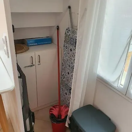 Charmante Maison 1 Avec Terrasse N'1 Сasa de vacaciones *